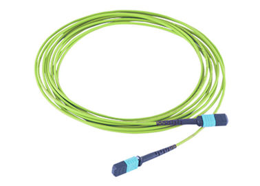 Kabel MPO do bagażnika MPO MPO DO MPO 12-żyłowy przewód światłowodowy OM5 Patchwork światłowodowy w kolorze limonkowej zieleni