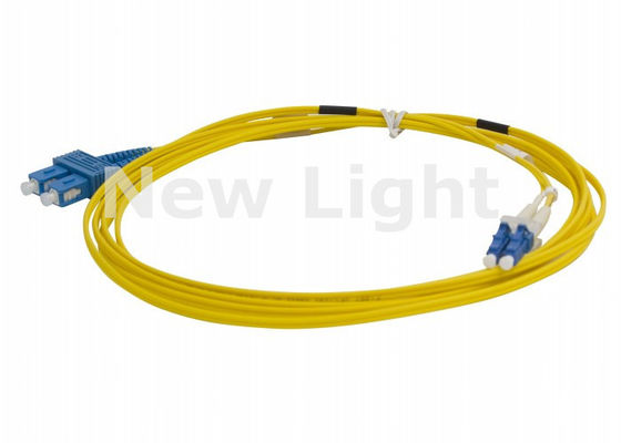 9/125μm Duplex LC-SC Optical Fiber Patch Cord z 2,0 mm PVC Jacket dla stabilnych połączeń