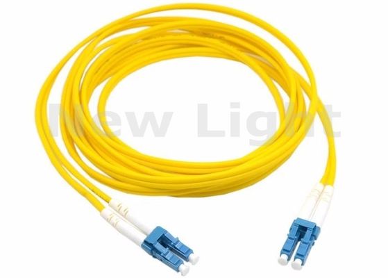 Jednopasowy LC-LC Fiber Jumper Cable o średnicy 2,0 mm i polski UPC do szybkiej transmisji danych