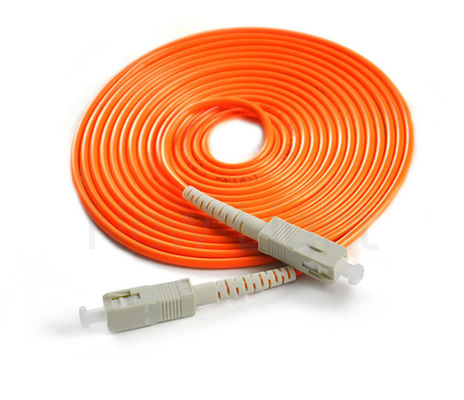 SC/PC Fiber Optic Patch Cord z 50/125um Multimode Orange Cable i PVC Jacket