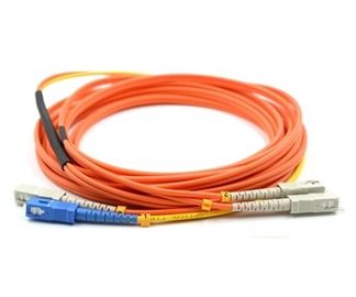 Kabel krosowy światłowodowy 62.5/125 o długości 3 metrów i niskiej stracie wtrąceniowej ≤ 0.3dB, kabel do kondycjonowania trybu